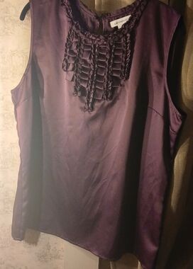 Liz Claiborne Deep Purple Satin Sleeveless Top with Ruffle Trim